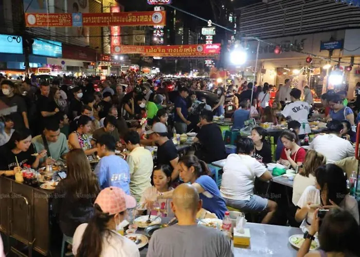 アパート Casa Yaowarat คาซ่า เยาวราช